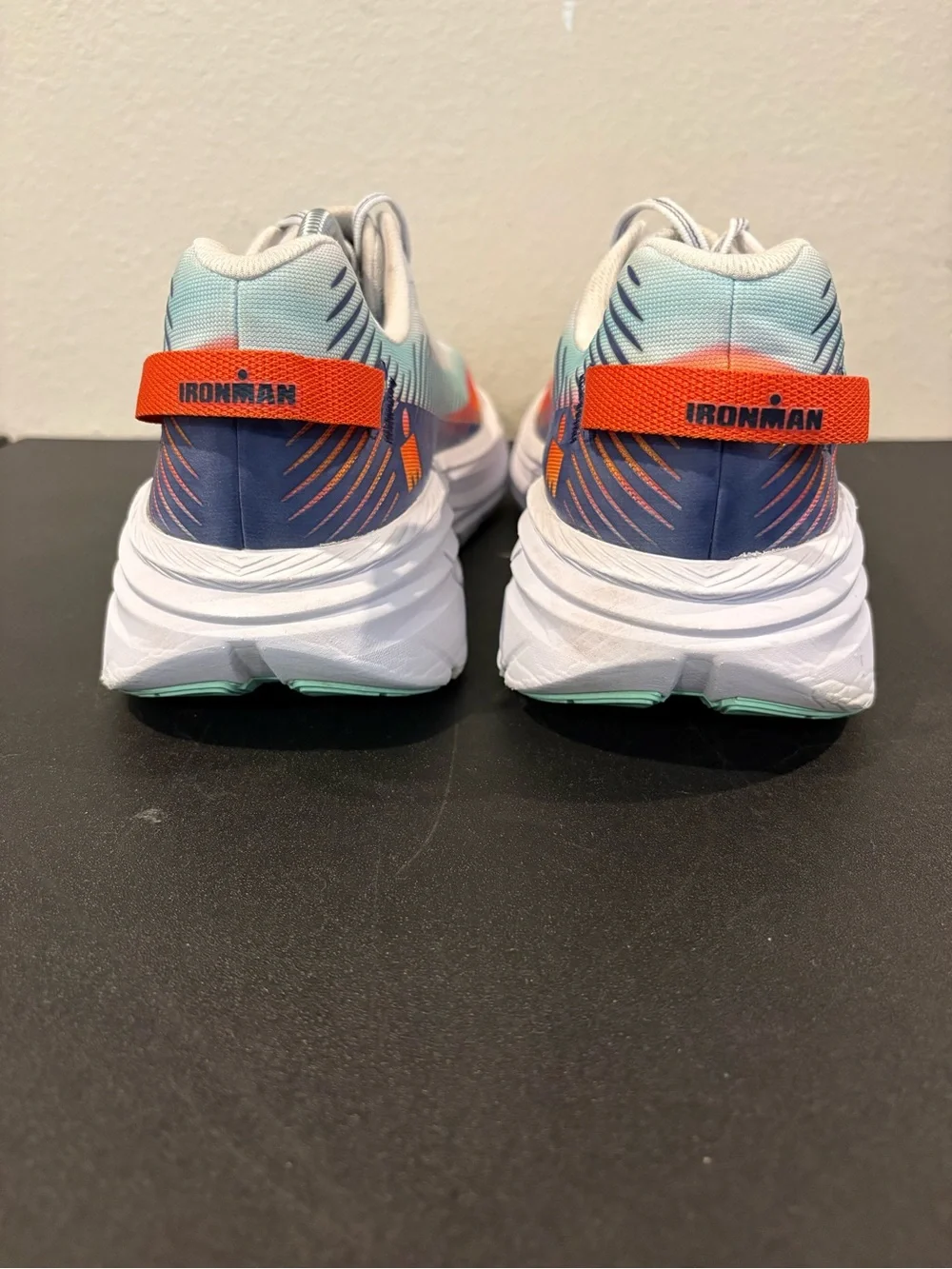 Hoka One One Ironman Rincon Running Swim Mesh White Sunset Stripe Men’s Sz 11.5